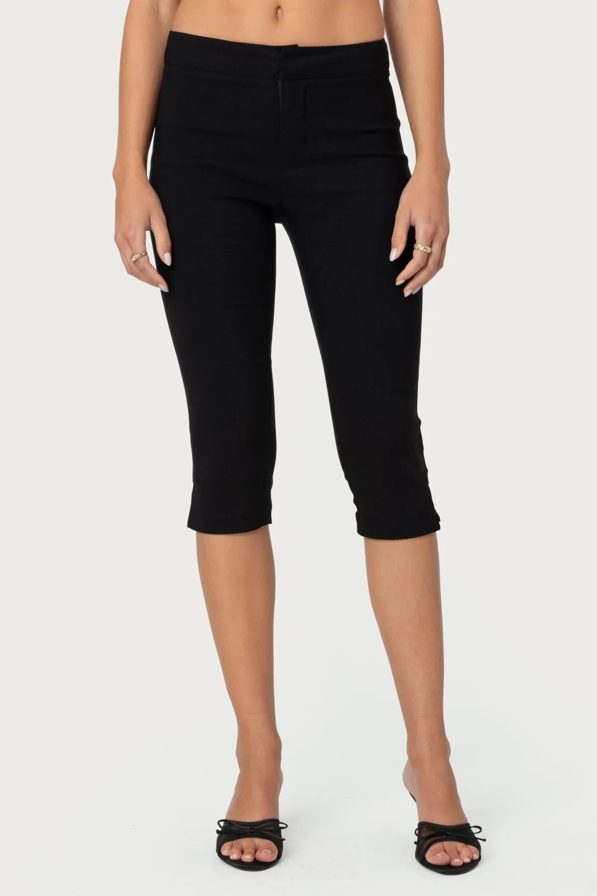 Off Duty Capri Pants