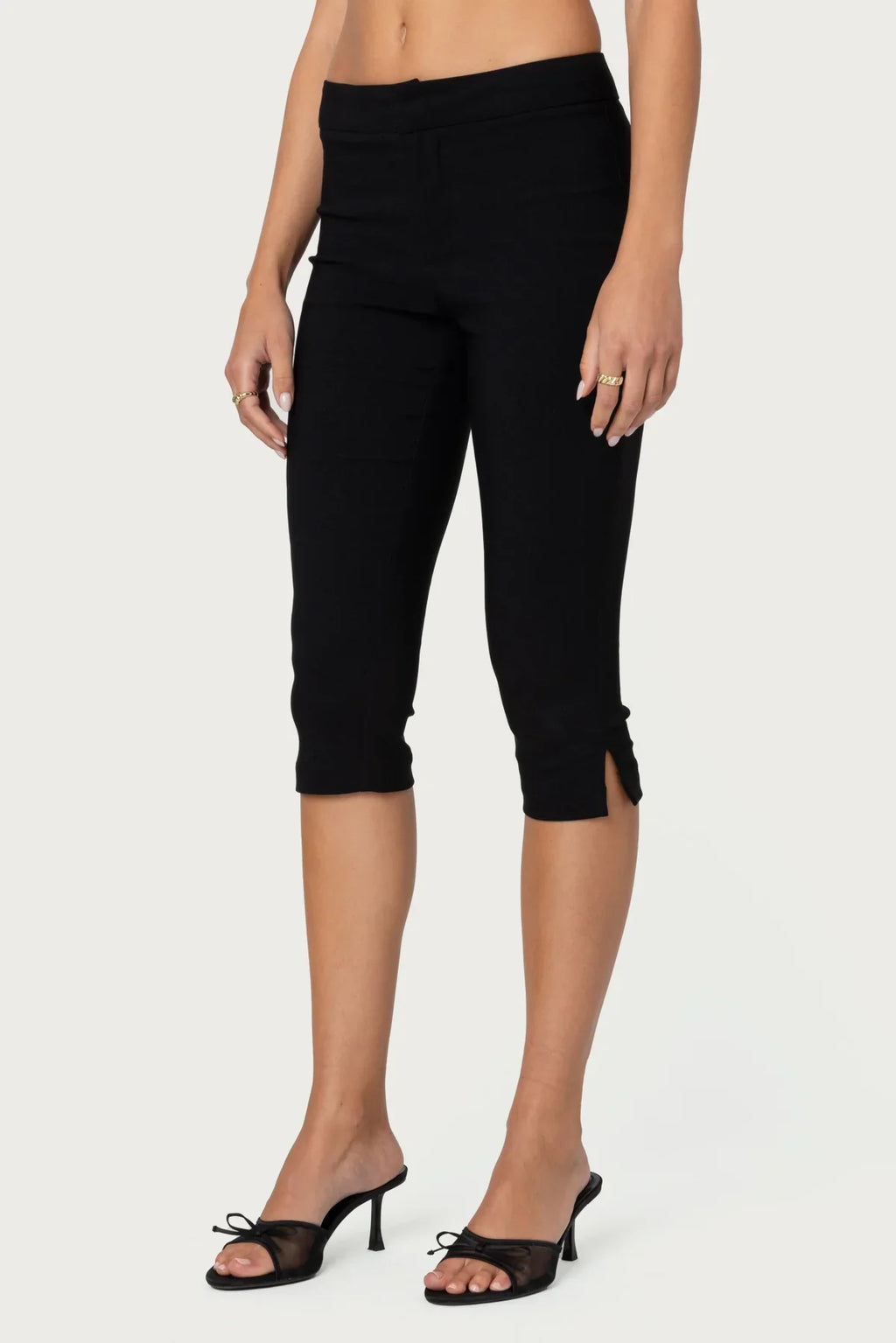 Off Duty Capri Pants