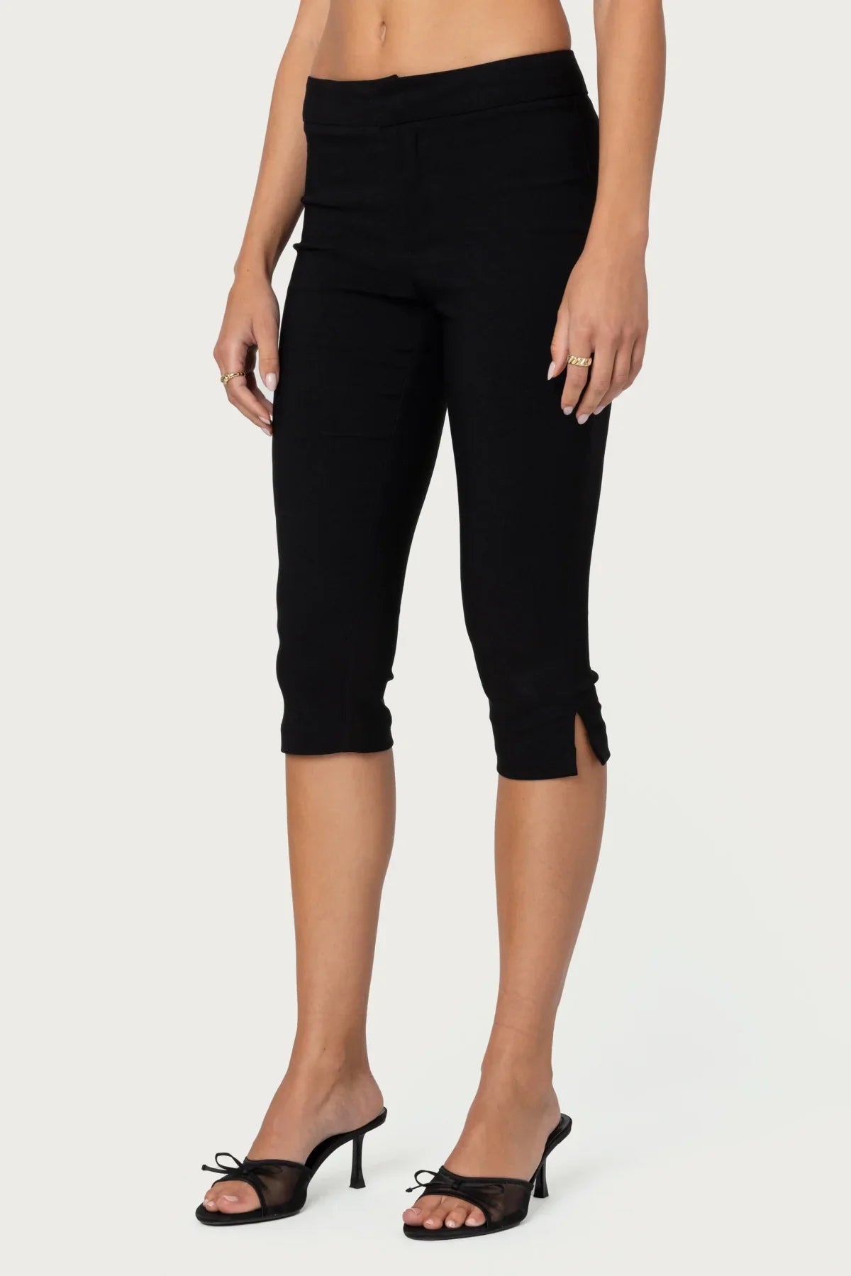 Off Duty Capri Pants